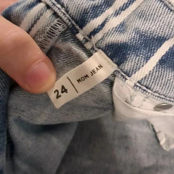 Pacsun light wash striped mom jeans size 24 - Picture 3 of 4